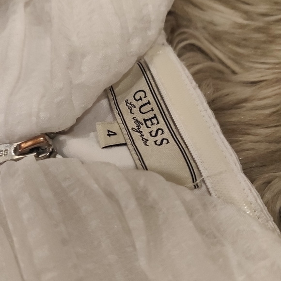 Guess white halter dress size 6 - Picture 3 of 3